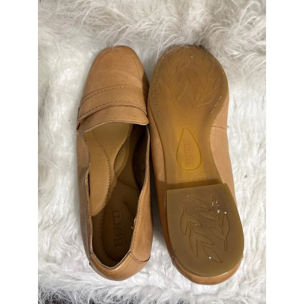 Born Tan Leather Penny Loafers Square Toe Slip On Flats Womens 8.5M BR0041102